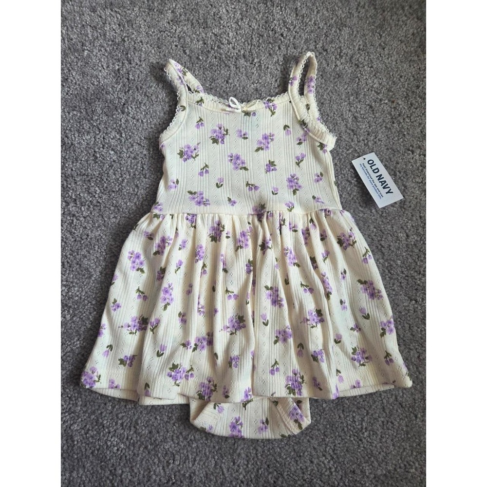 Old navy baby‎ girl romper 12-18 mos